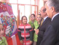 Cumhuriyet'i resimlerle anlattılar